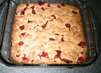 Old Cherry Crumb Cake Recipe