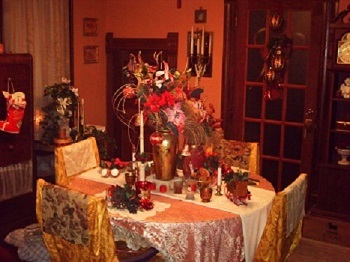 Dining room at Christmas