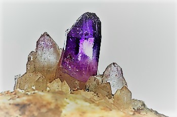 The Healing Power of Crystals